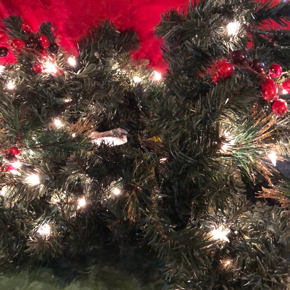 Christmas Garland ~ Pre-lit